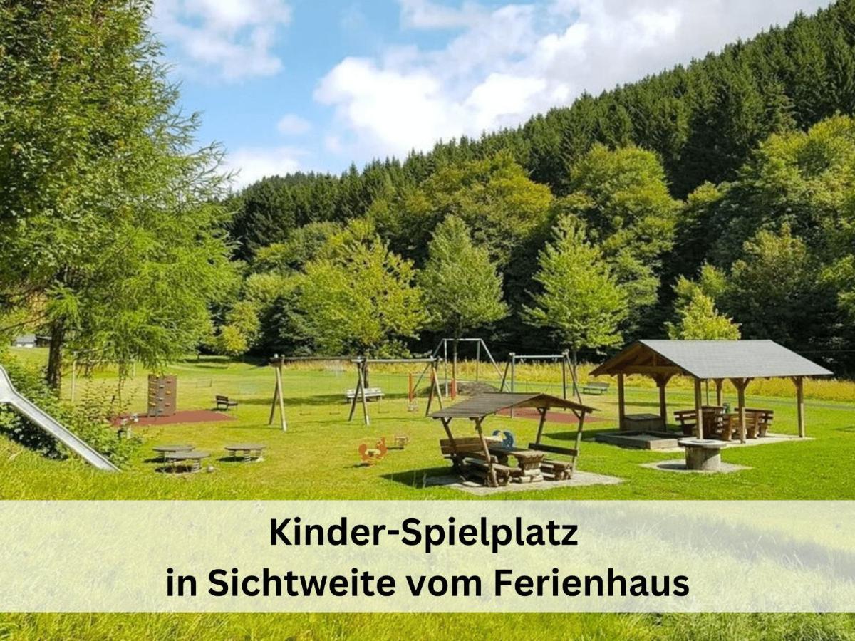 Ferienhaus Grimme - 350M2, 18 Betten - Mit Indoorspielplatz, Pool, Grosser Terrasse, Grill, Sauna, Kicker, Dart, Uvm - Ideal Fuer Familien Schmallenberg Zewnętrze zdjęcie